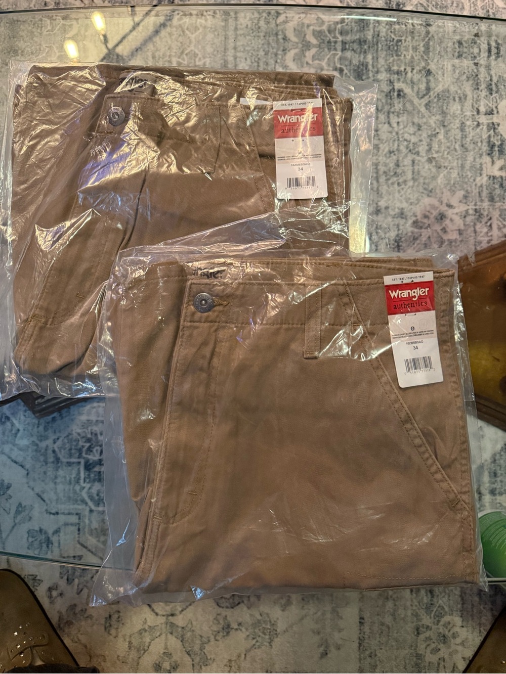 *Lot of 2* Wrangler Men’s Classic Relaxed Fit Cargo Shorts Khaki - Brown Tan 34